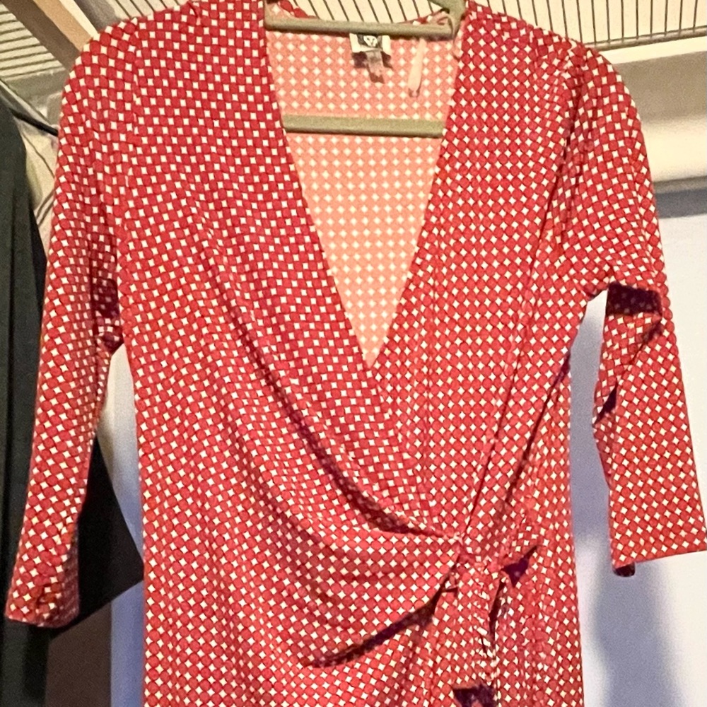 NEW NWOT ANNE KLEIN red faux wrap dress- Size small